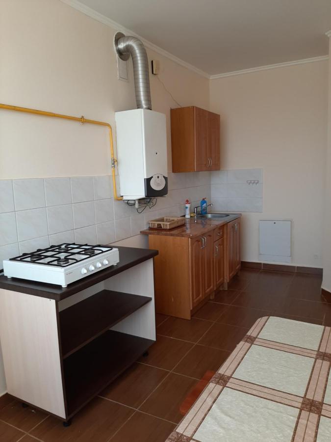 Apartment On Lermontova 35A Мукачево Экстерьер фото