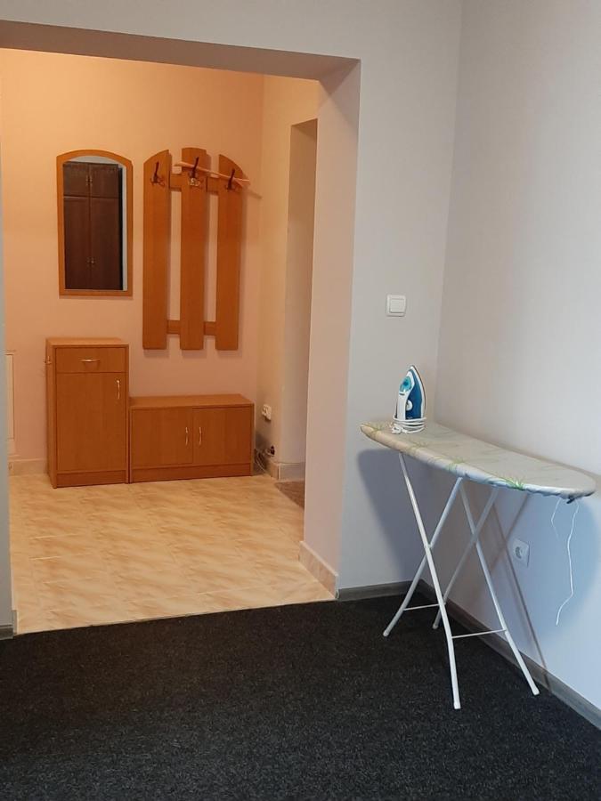 Apartment On Lermontova 35A Мукачево Экстерьер фото